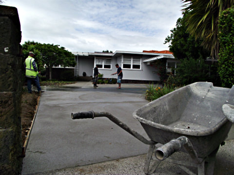 Freshly replaced driveway in Auckland New-Driveways-Auckland